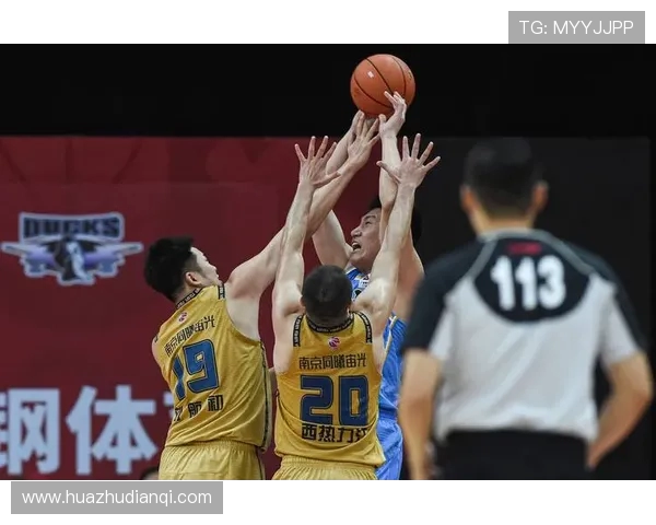 南京篮球队荣登篮球配合排行榜第三名展现团队实力与默契